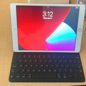 Apple Smart KeyBoard